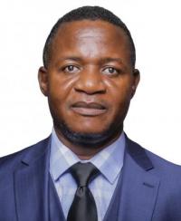 Portrait of Elvis Nkandu